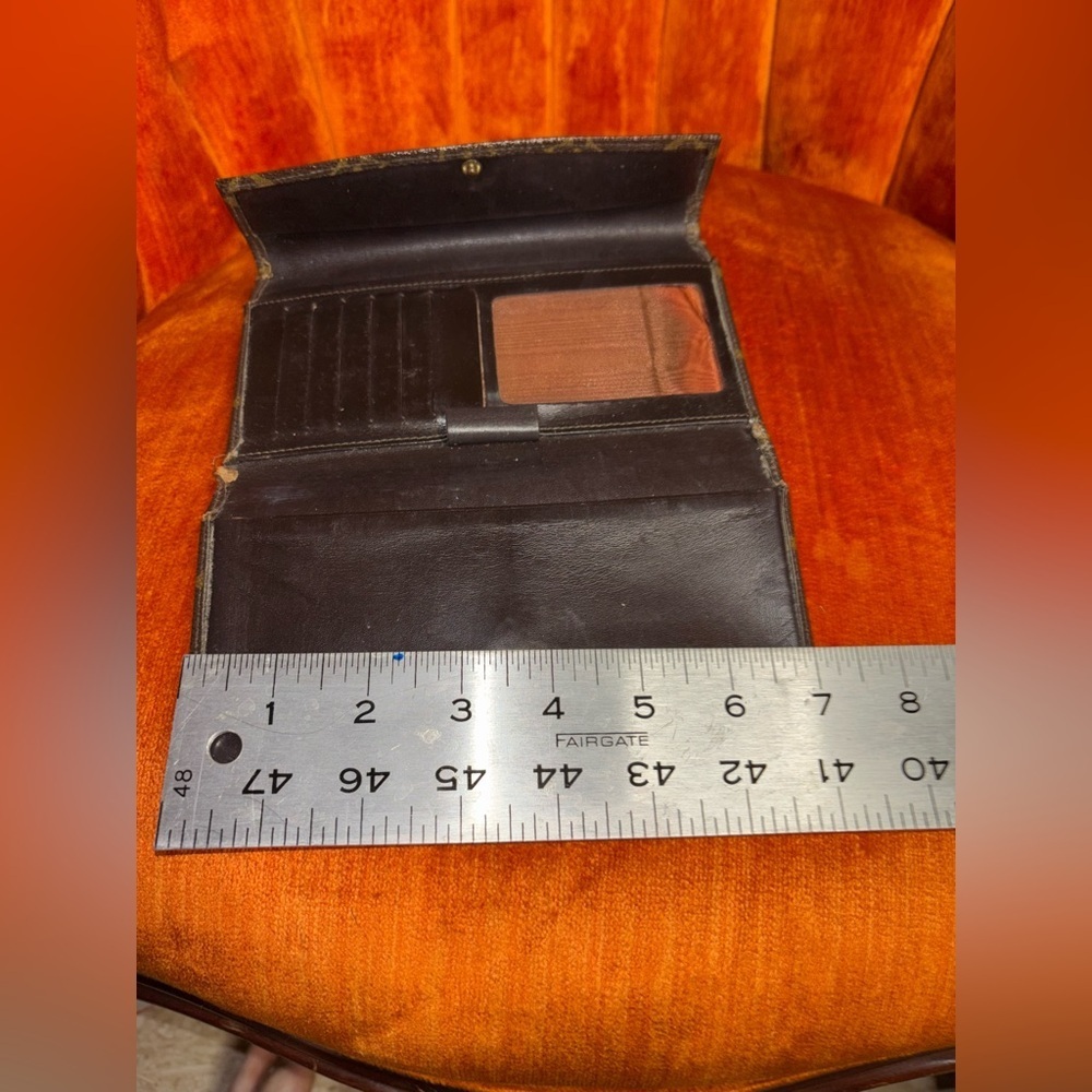 Louis Vuitton Black and Brown Wallet​​ - Picture 10 of 13